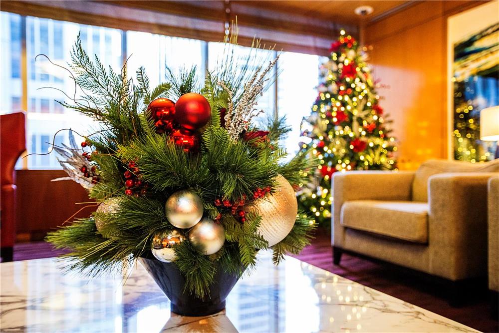 10 Holiday Decoration Ideas For Your Lobby Award Winning Nyc